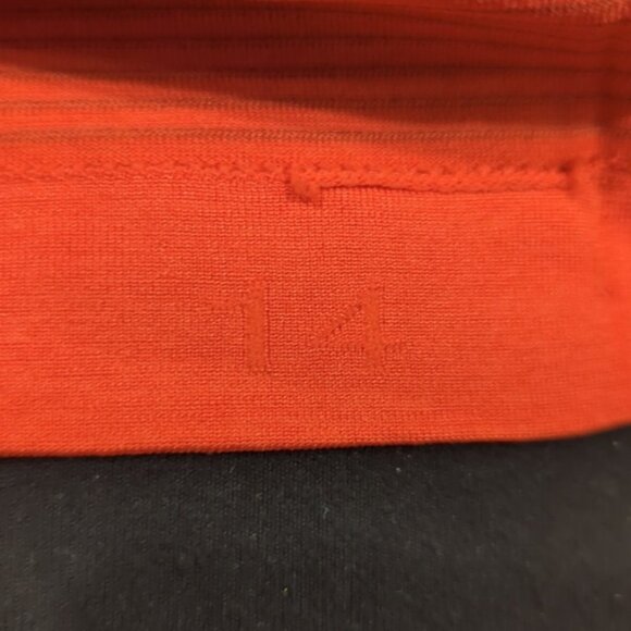 Swiftly Tech Long-Sleeve Shirt 2.0 Hip Length Hot Heat - Picture 13 of 13